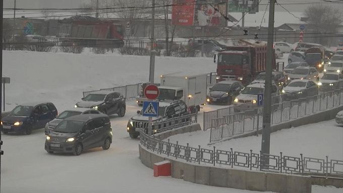 В Улан-Удэ коммунальщиков обвинили в пробках на дорогах