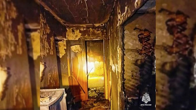 11 человек спасли на пожаре в Улан-Удэ