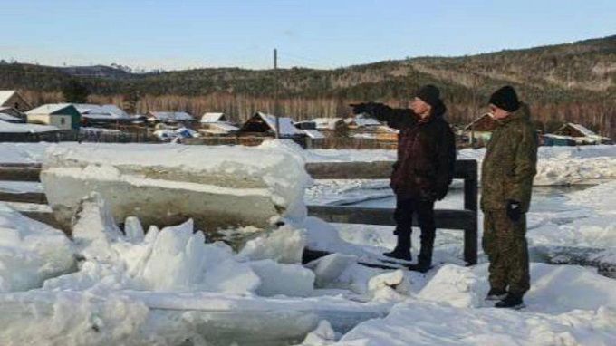 Наледь повредила два моста в районе Бурятии