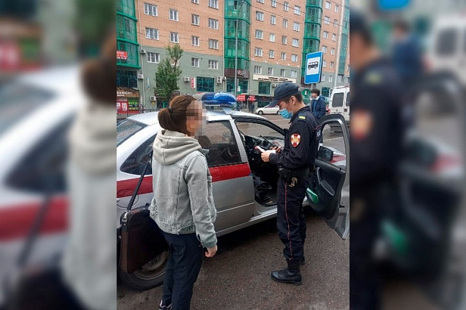 В Улан-Удэ задержали женщину, находящуюся в розыске