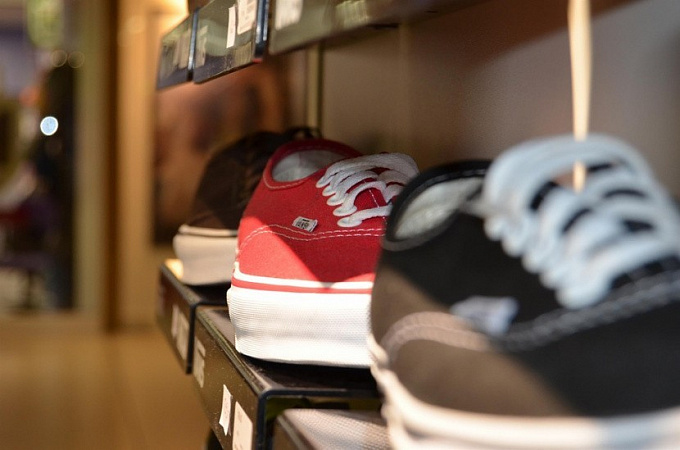 В Бурятии приостановили работу известного магазина обуви и аксессуаров
