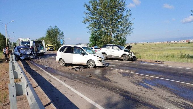 Тройное ДТП произошло на федеральной трассе в Улан-Удэ