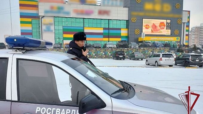 В Улан-Удэ горе-воришка пытался продать украденные наушники росгвардейцу 