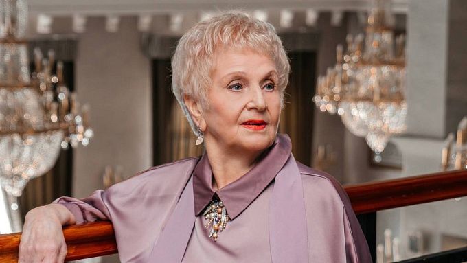 Актриса из Улан-Удэ получила «Золотую Маску»