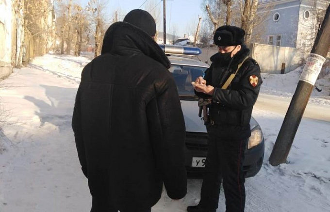 В Улан-Удэ задержали мужчину, находящегося в розыске