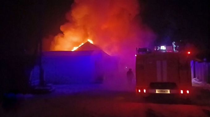 В селе Бурятии загорелась котельная в частном доме