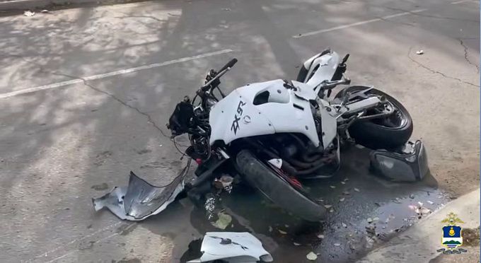 Мотоциклист впал в кому после ДТП в Улан-Удэ