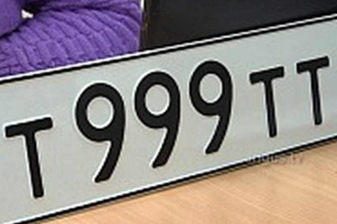 В России вступил новый стандарт на автомобильные номера 