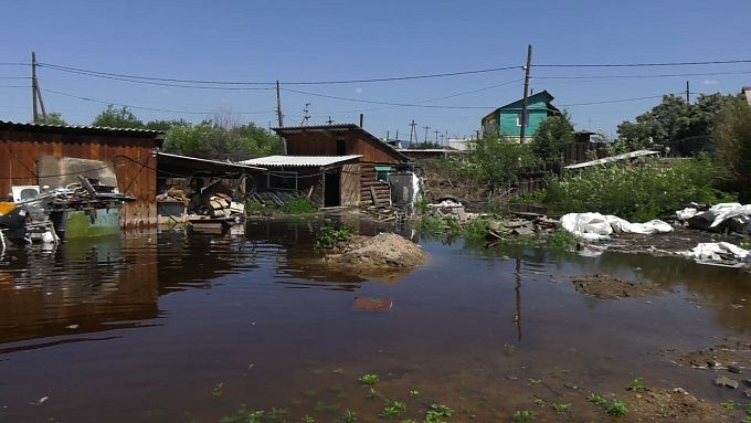 Для жителей Левобережья в Улан-Удэ организуют подвоз воды