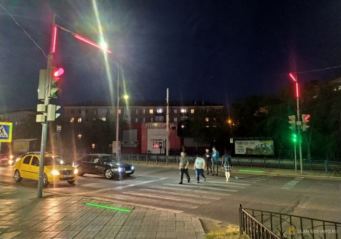 На восьми оживленных улицах Улан-Удэ заработали «лежачие» светофоры