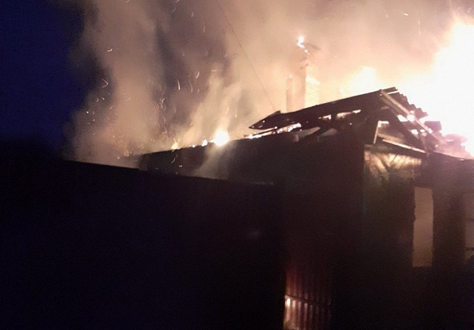 В Бурятии сгорело здание администрации села