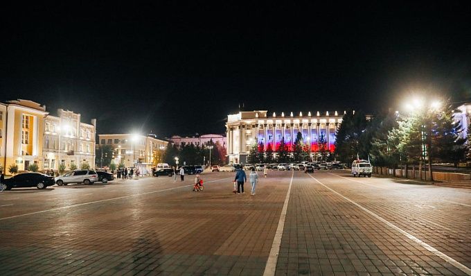 В Улан-Удэ на площади Советов улучшили «психологическую атмосферу»