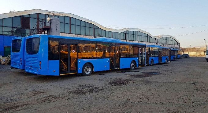 В Улан-Удэ поступило еще 65 новых автобусов из 138 