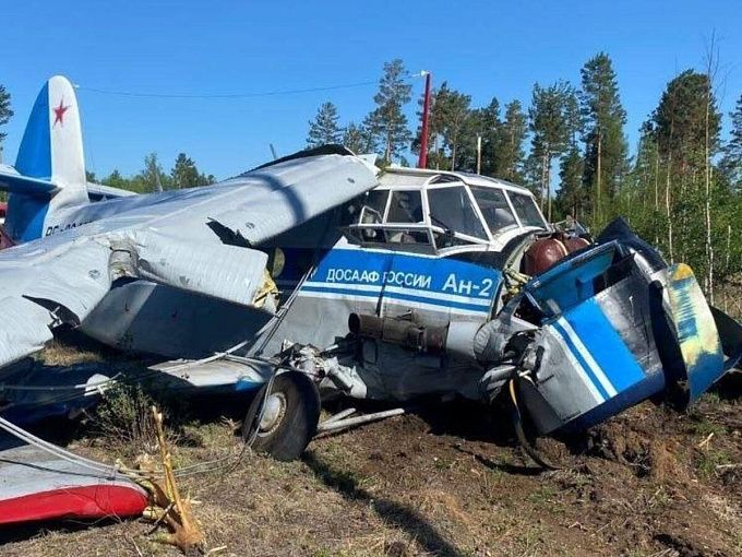 Причиной жесткой посадки самолета в Забкрае стала неисправность двигателя