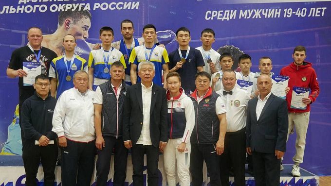 Бурятские боксеры завоевали 13 медалей на чемпионате ДФО
