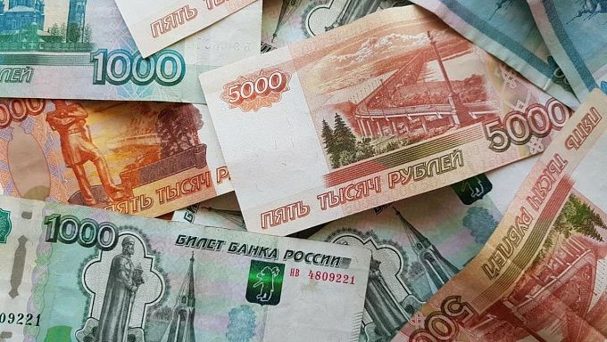 В Бурятии учитель отделалась штрафом за мошенничество с путевками в Петербург