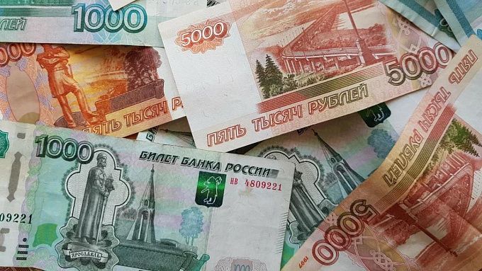 В Улан-Удэ горе-мать задолжала дочерям 350 тысяч
