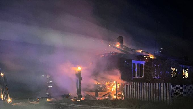 В Таловке произошел ночной пожар в жилом доме