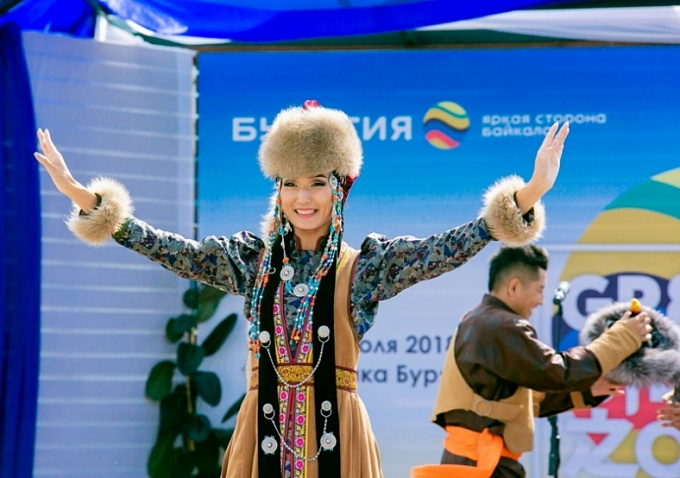 В Улан-Удэ открылась «Неделя туризма на Великом шелковом пути» (ФОТО) 