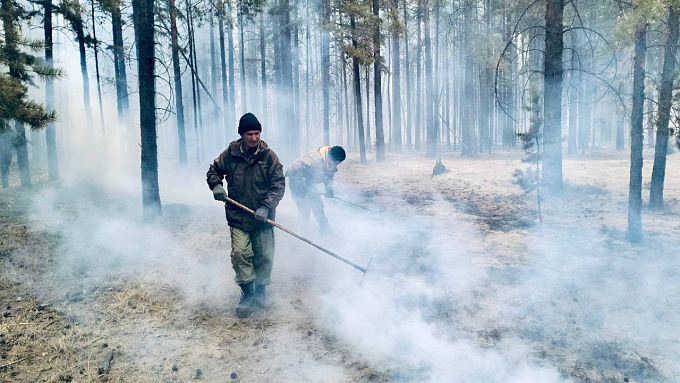 Почти 60 тысяч гектаров тайги горит в двух районах Бурятии