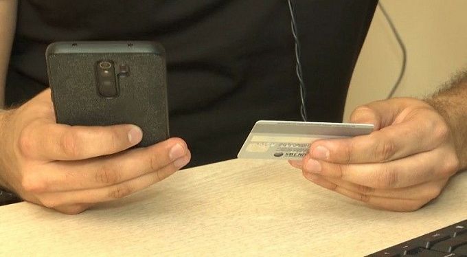 Центробанк сможет давать разрешения на вывоз крупных сумм валюты