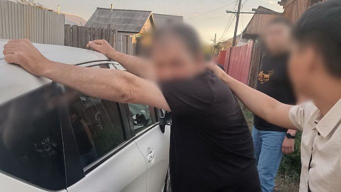Канал доставки наркотиков в колонию пресекли в Улан-Удэ