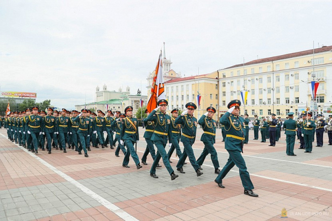 Парад Победы в Улан-Удэ пройдет со зрителями. Но пустят не всех