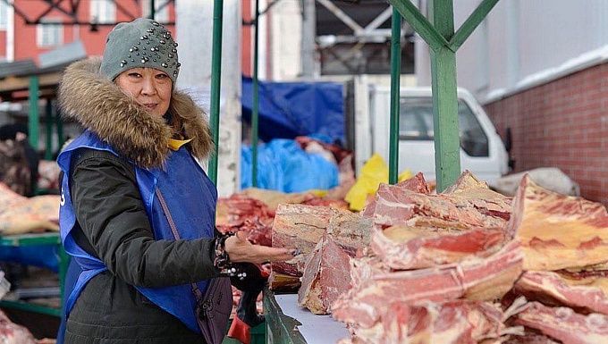 101 тонна мяса: В Улан-Удэ мясная ярмарка побила прошлогодний рекорд продаж