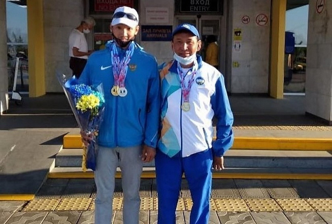 Легкоатлет из Бурятии завоевал три медали на чемпионате России 