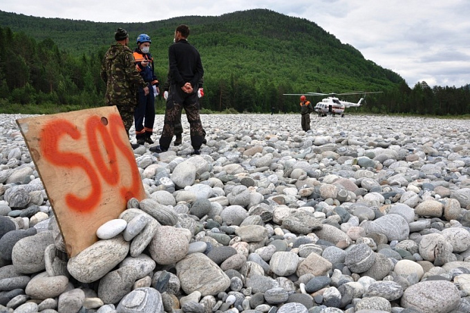 Туристов, пропавших в горах Бурятии, нашли спасатели