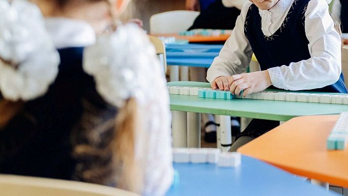В Улан-Удэ 75% родителей помогают с уроками младшеклассникам