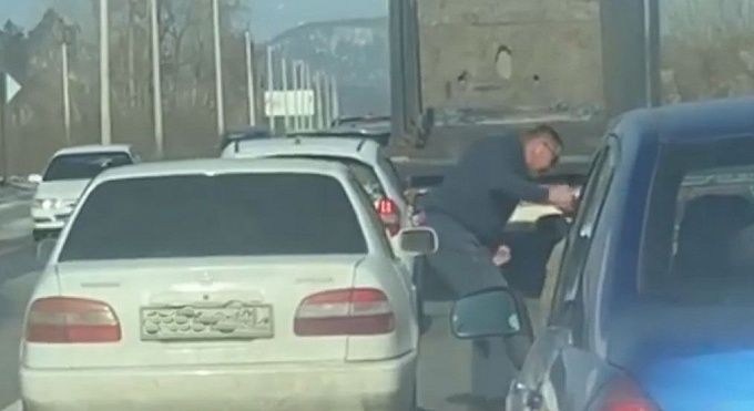 Стало известно, что больше всего раздражает автомобилистов Бурятии