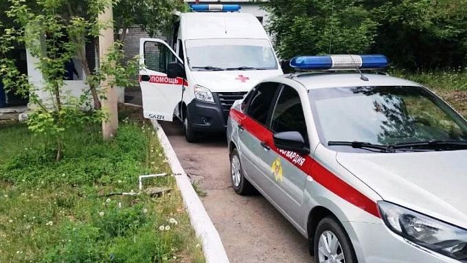 Пьяный улан-удэнец с ножом напал на бригаду скорой помощи
