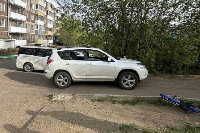 12-летний велосипедист попал под колеса авто в Улан-Удэ