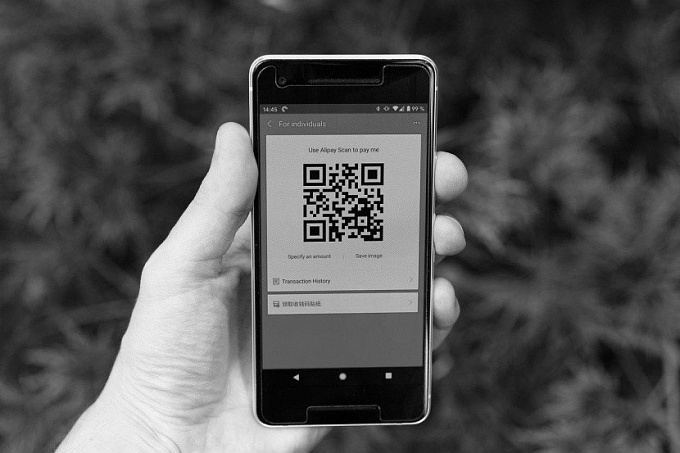 Минздрав ограничил срок действия QR-кода для тех, кто заразился после вакцинации