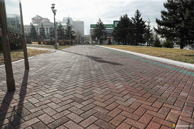 В Улан-Удэ старую плитку с площади Советов использовали повторно