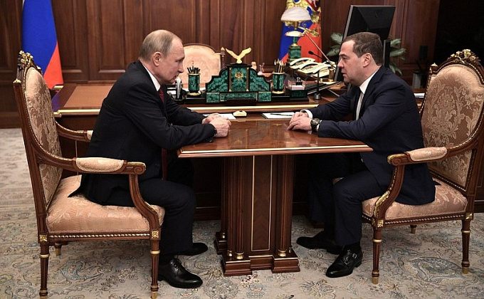 Медведев остался главой «Единой России»