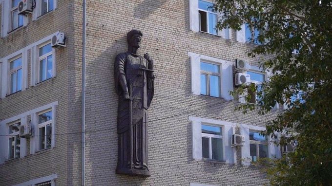 В Улан-Удэ работник засудил фирму за дискриминацию
