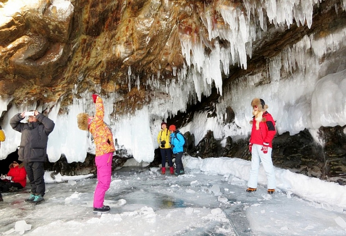 Байкал вошел в топ-3 самых желанных мест для отдыха на Новый год