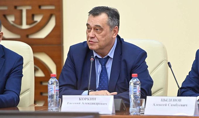 В Бурятии официально назначили министра строительства и ЖКК