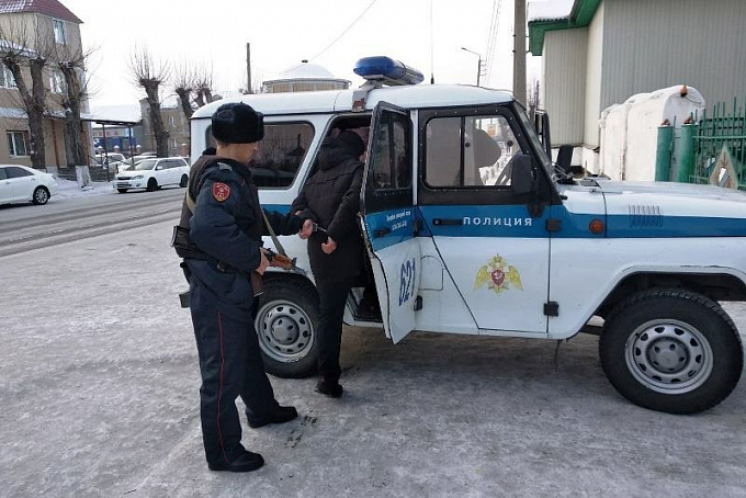 В Улан-Удэ задержали мужчину, находившегося в федеральном розыске
