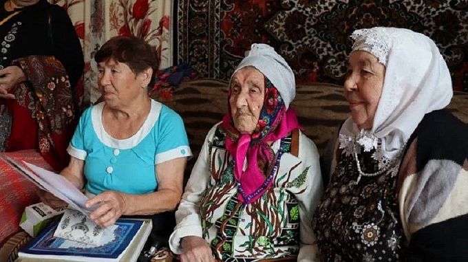 Жительница Бурятии отметила 102-й день рождения