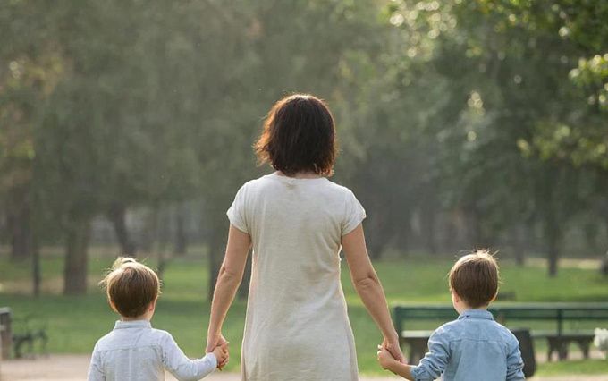 В Бурятии мать поборола зависимость и спустя 10 лет вернула детей 