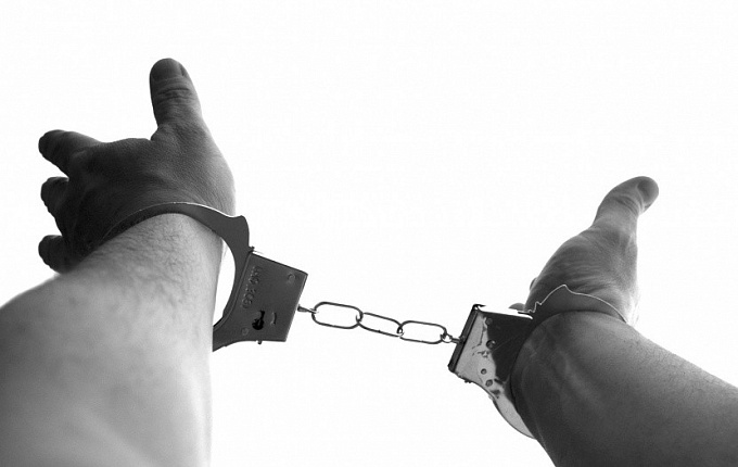 Жителя Бурятии отправят в колонию за нападение на полицейского