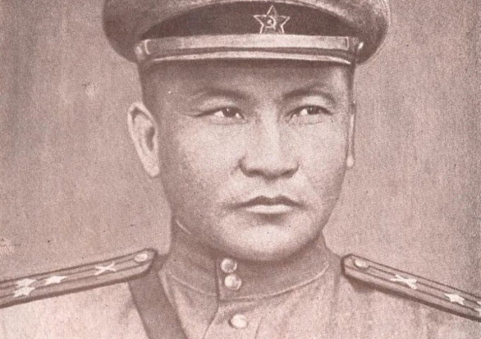 Степной орёл