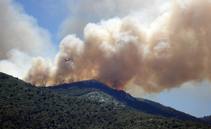 В Бурятии более 100 человек тушат лесной пожар в нацпарке 
