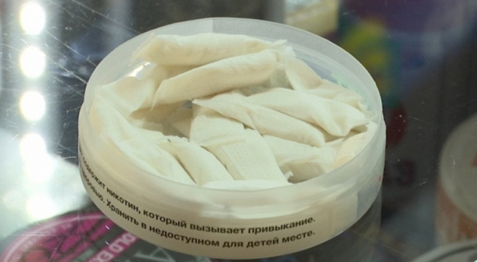 В Бурятии полностью запретили продажу никотиносодержащей продукции детям 