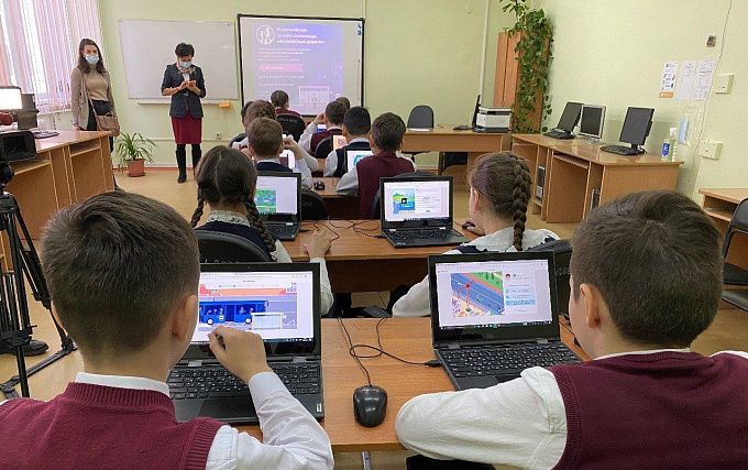 Школьники Бурятии могут принять участие в онлайн-олимпиаде «Безопасные дороги»