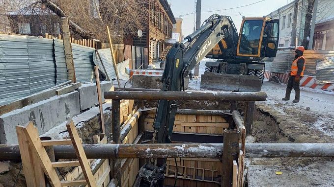 В Улан-Удэ рассказали, как укладывают трубы в морозы