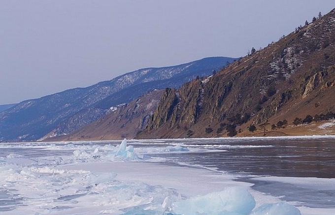 На Байкале обнаружили замерзшие тела пропавших мужчин